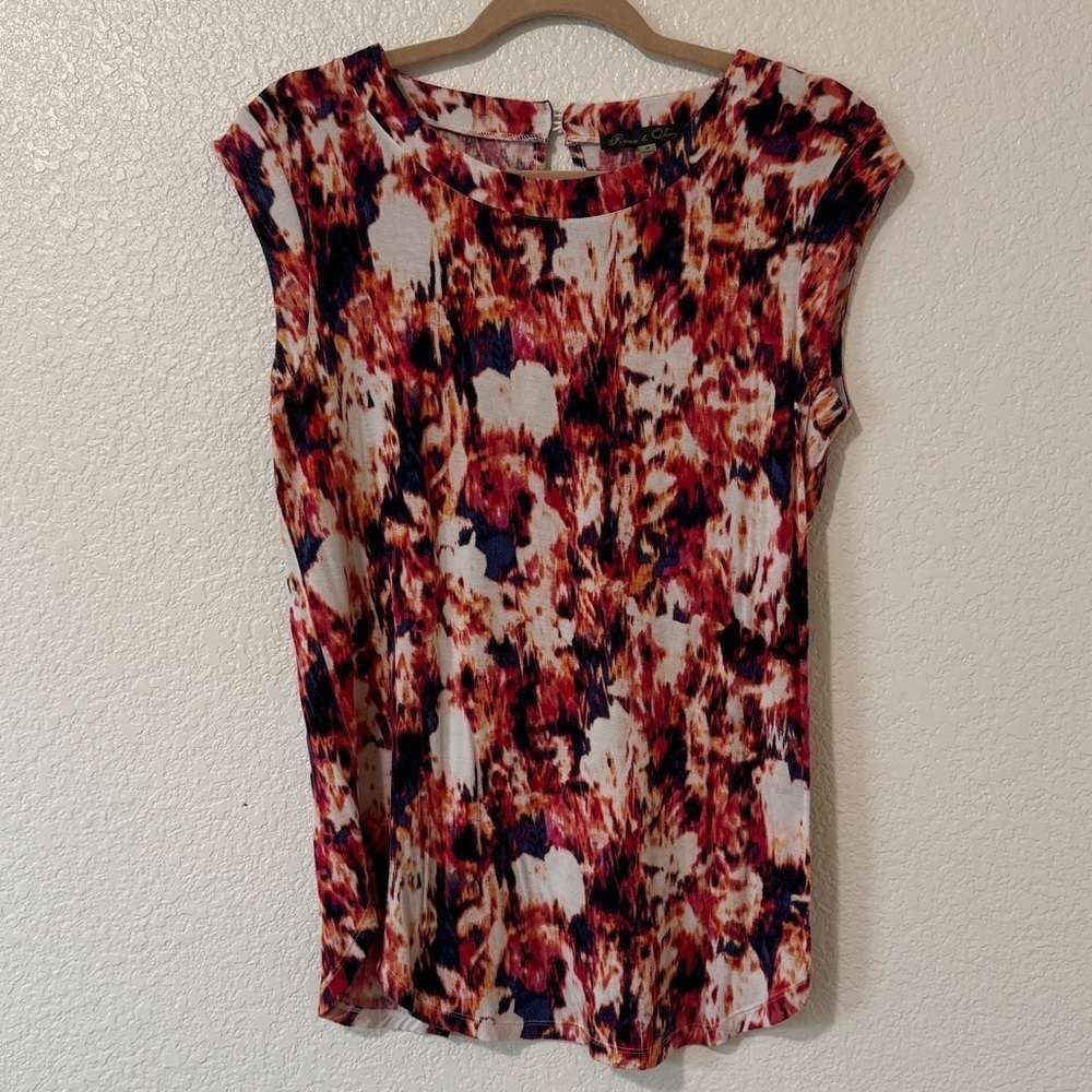 Rose & Olive Floral Boatneck Short Sleeve Shirt